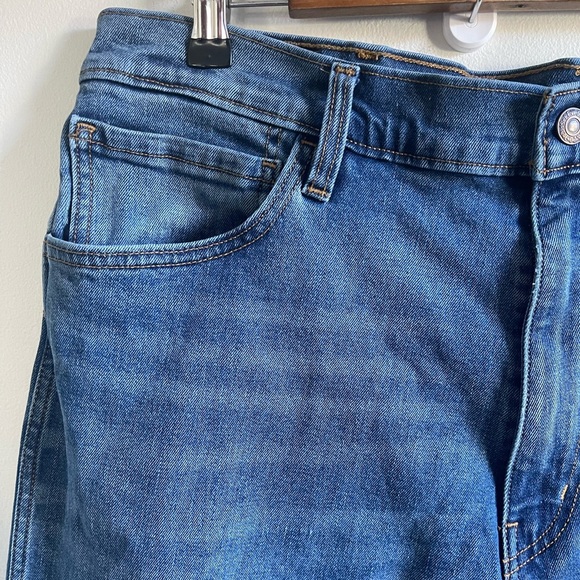 Levi’s Workwear Fit Jeans, Medium Wash, Men’s 38 x 30 - Picture 2 of 7